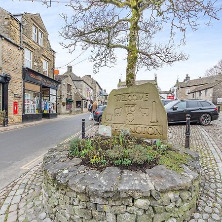 Market Square Grassington Bagian luar foto